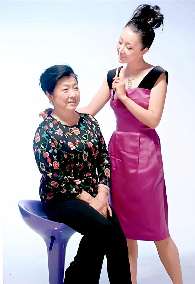3岁老爸过端午！这哪是父女说是兄妹我都信pg电子试玩网站免费53岁歌手孙悦陪8(图9)