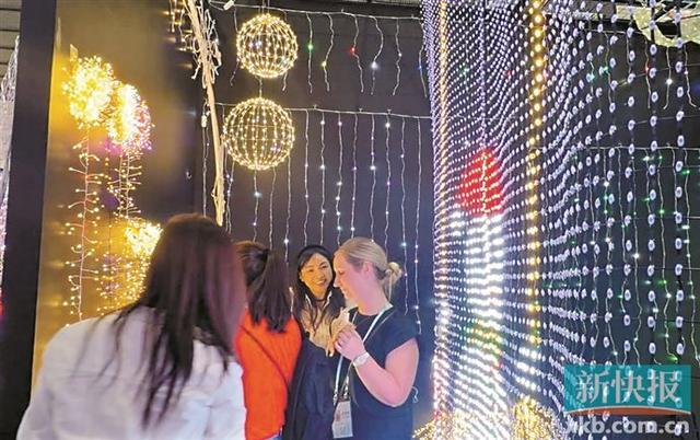 “聪明”的大家居吸睛全球采购商pg电子模拟器试玩聚力创新 更(图2) “聪明”的大家居吸睛全球采购商pg电子模拟器试玩聚力创新 更(图2)